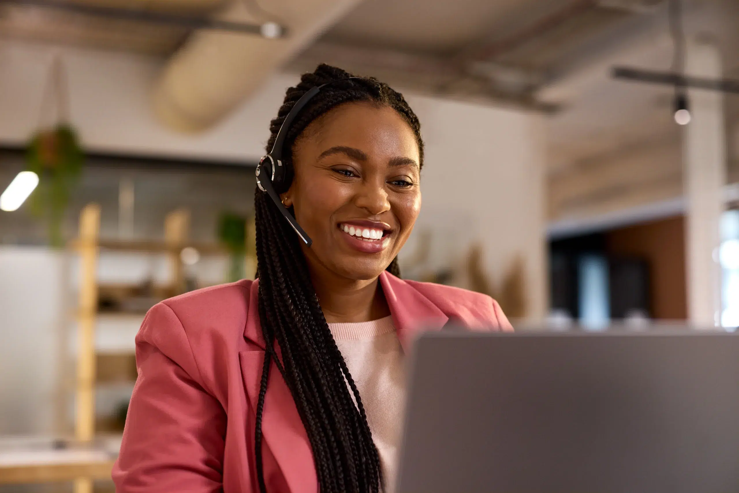 Virtual executive assistant managing client calls professionally